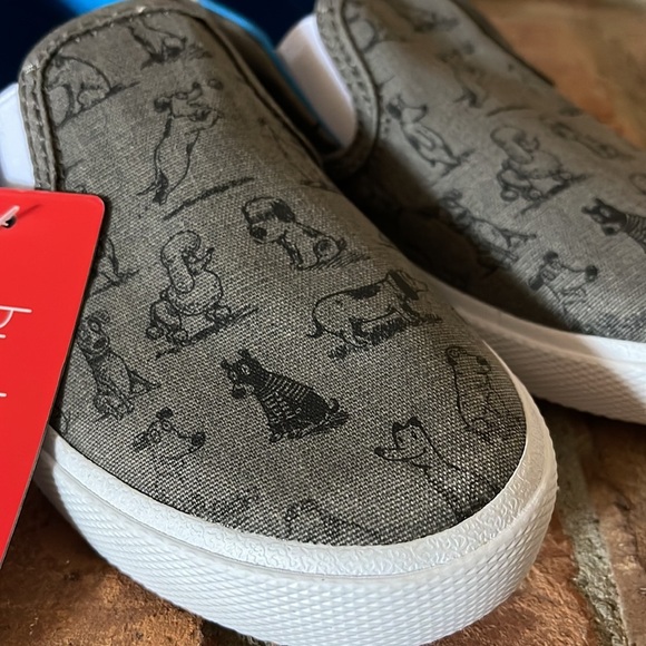 NWT Bucketfeet Shoodles Gray Slip On Sneakers - Picture 2 of 7